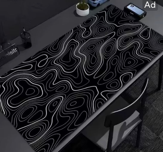 Mouse pad black and white liquid